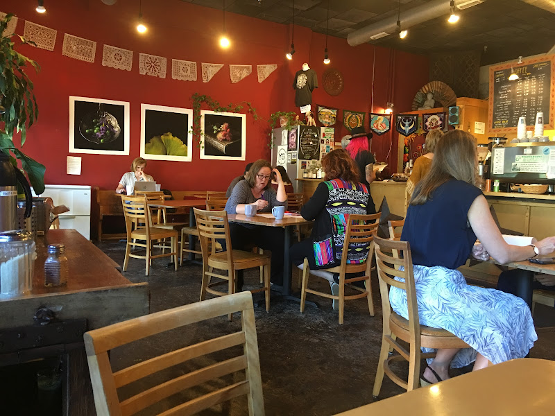 A Dong Restaurant photo 4