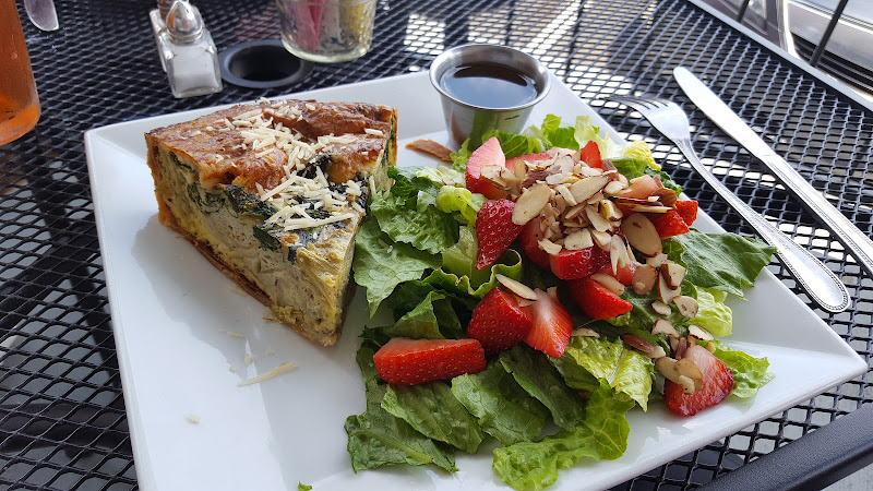 Aladdin Mediterranean Grill photo 2