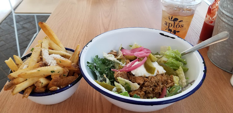 Aplos Restaurant LLC photo 5