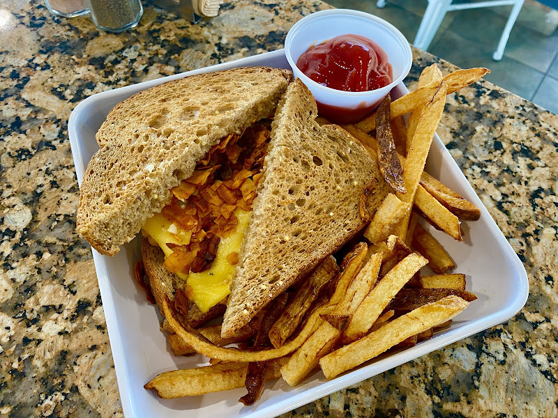 Better U Dining (Poinciana) photo 2