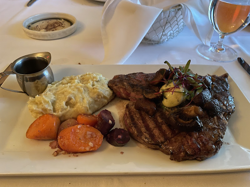 Bonelli's Bistro photo 2