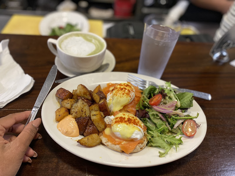 Cafe Bonjour photo 2