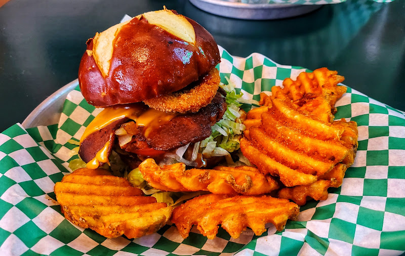 Cheeze Factory Restaurant photo 2