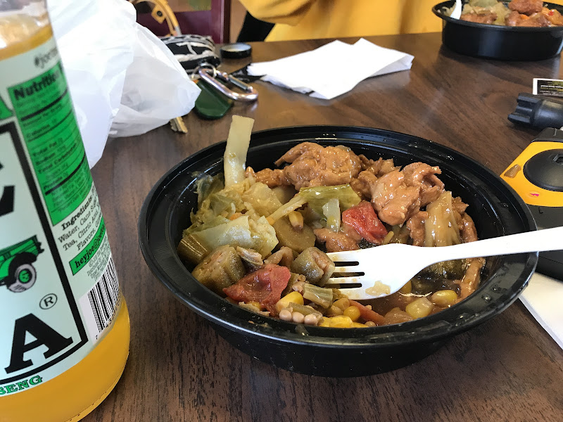 Clean Plates Cafe & Juice Bar photo 2