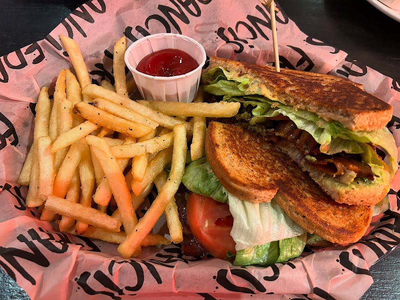 Francis Burger Joint