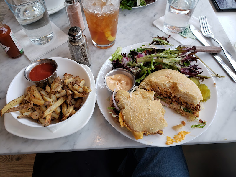 Frida's and Bonito Bar photo 5