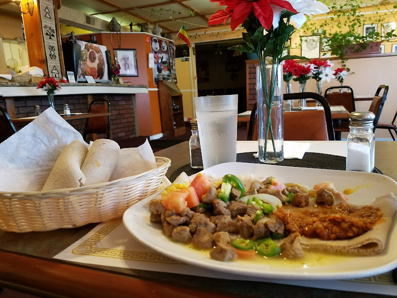 Gojo Ethiopian Cafe and Restaurant