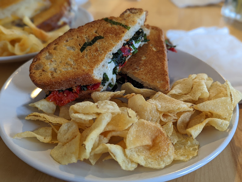 Good And Pure Cafe photo 3