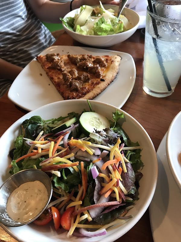 Ike's Love & Sandwiches