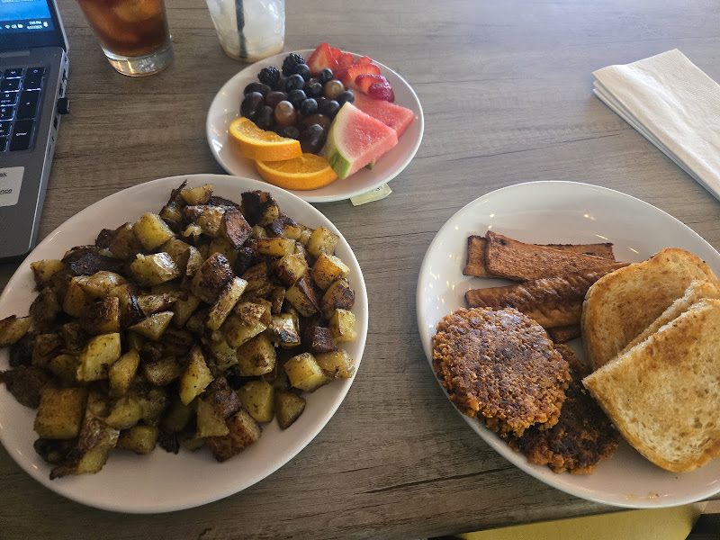 Lazy Susan Cafe photo 3