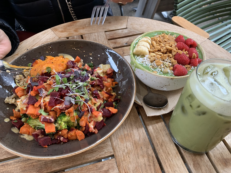 Life Alive Organic Cafe Back Bay