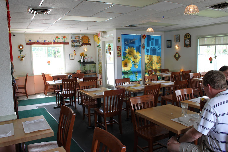 Loving Hut Healthy Cuisine photo 3