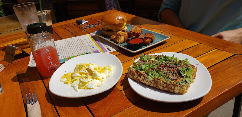 Lucky's Taproom & Eatery photo 3