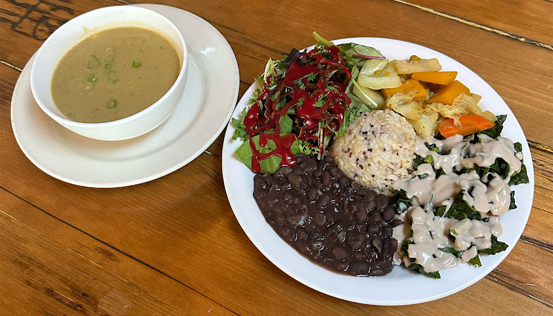 Maciel's Plant-Based Butcher & Deli photo 4