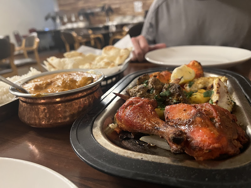 Mt. Everest Nepalese and Indian Bistro