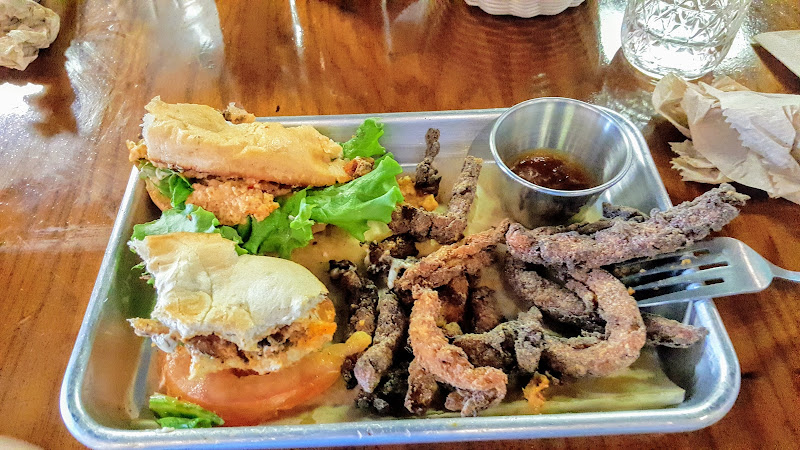 Murray Hillbilly - Vegan Restaurant