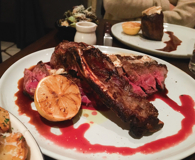 Naree Kitchen Thai & Sushi photo 2