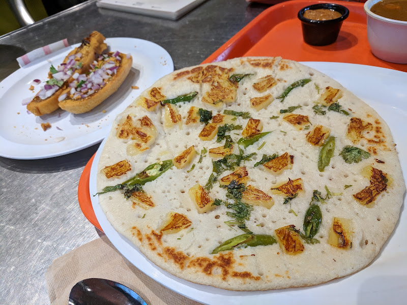 Neehee's Canton, Michigan