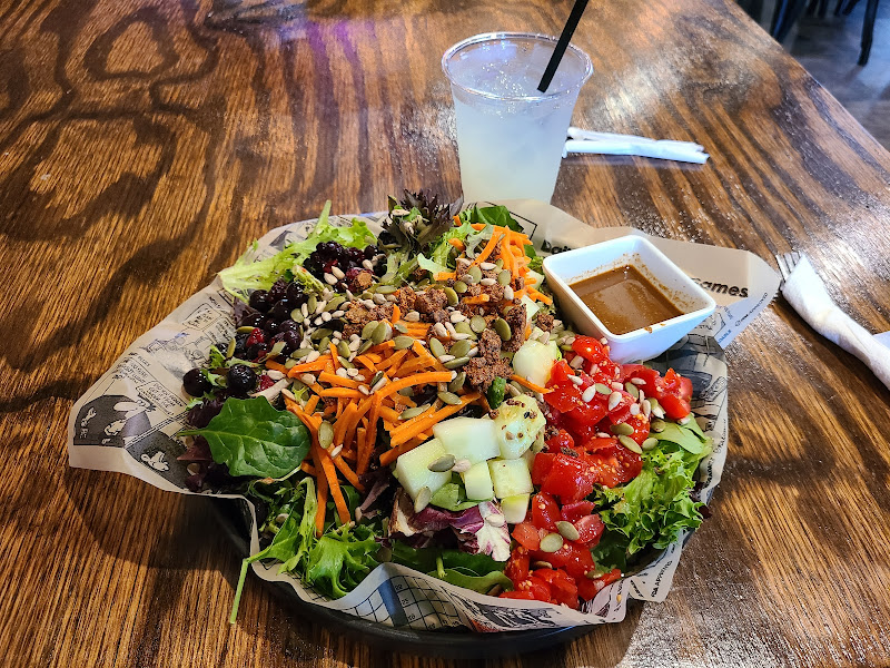 Pulp + Sprout Juice Bar and Vegan Cafe photo 4