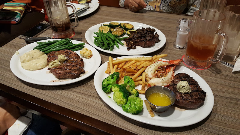 Ruby Tuesday photo 4