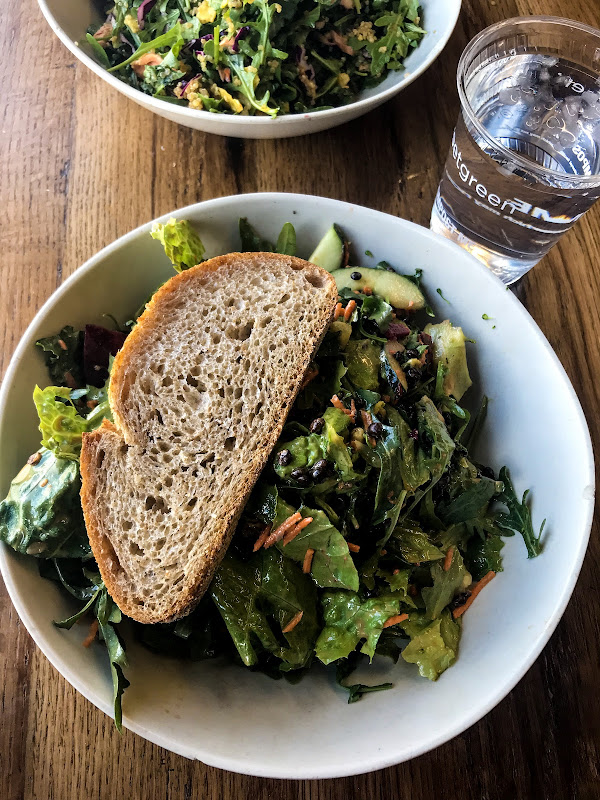 sweetgreen photo 2