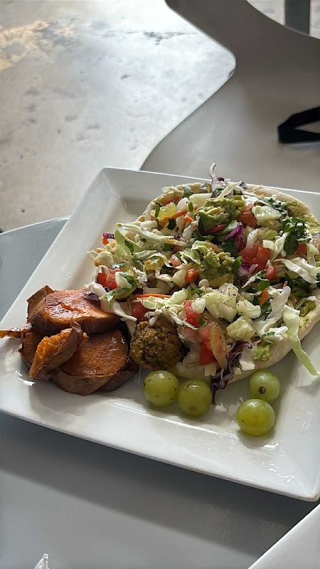 The Squeeze juice bar and vegan eatery