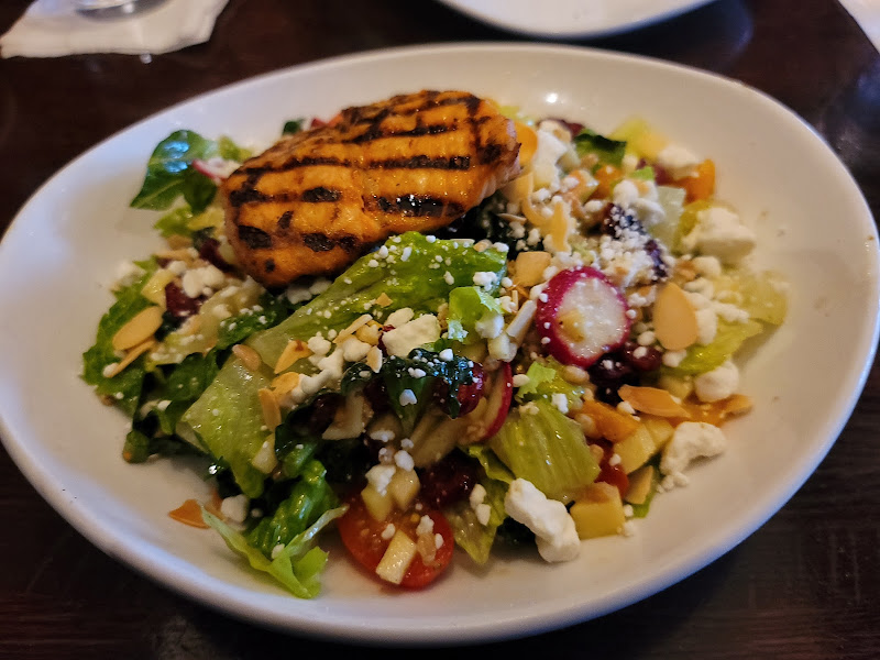 VAI's Italian Inspired Restaurant Kitchen + Bar