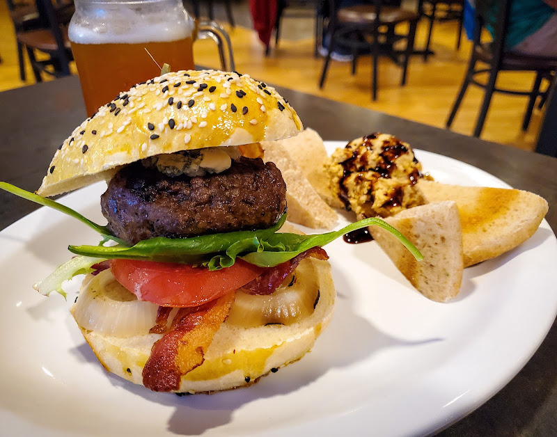 Wood Iron Eatery photo 4